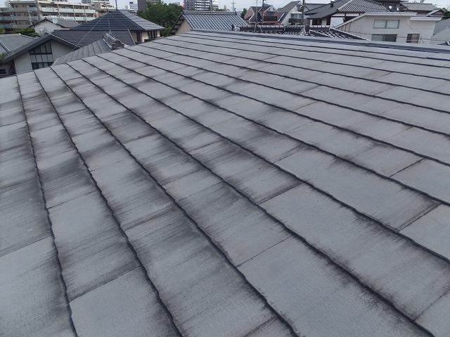 各務原市の戸建住宅でカラーベスト（スレート屋根）の点検事例！塗装と葺き替えの判断基準